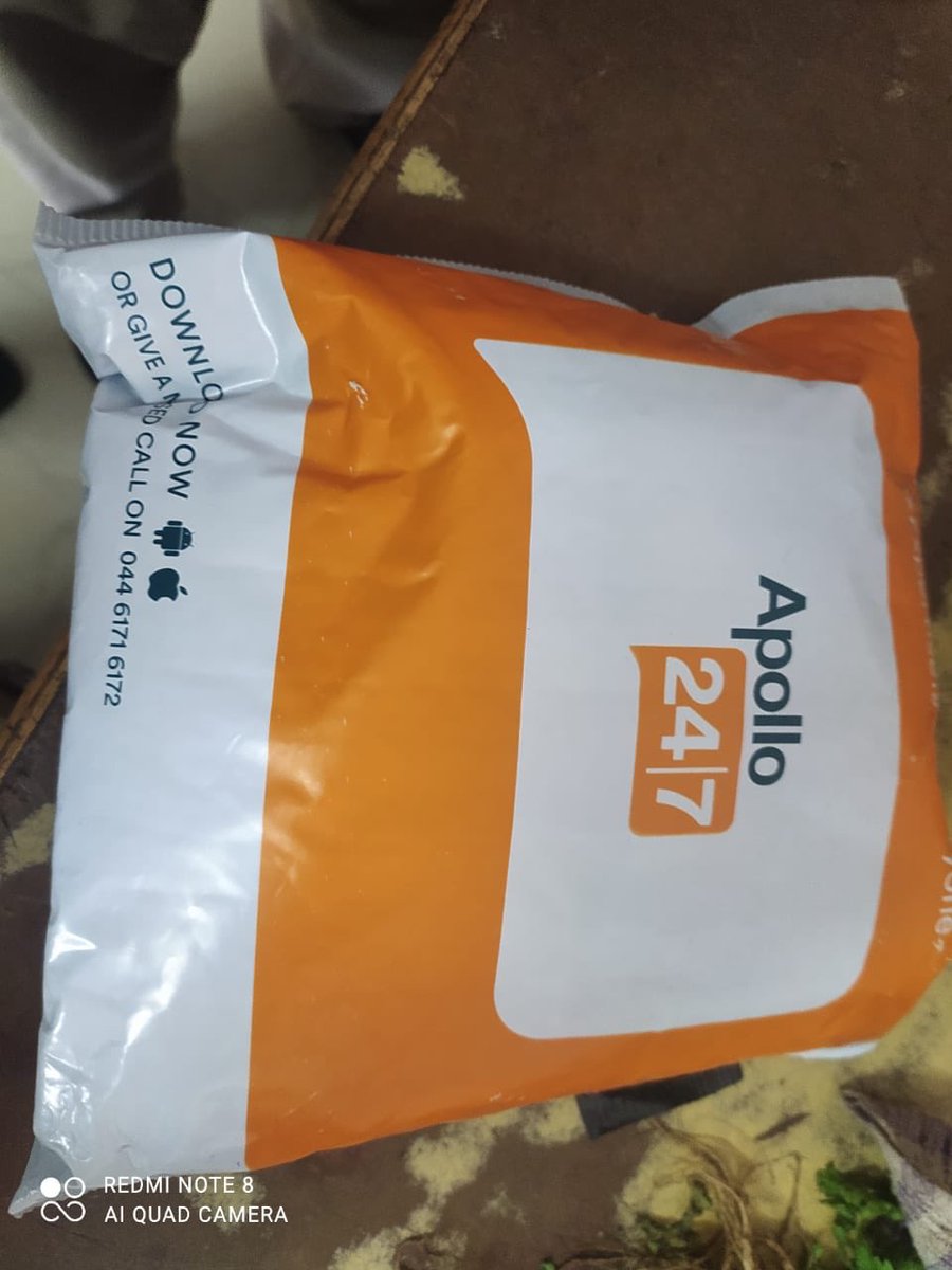 indiacares_2020's tweet photo. A vegetable seller from #Pune whose wife had undergone treatment for renal disease &amp; kidney transplant, on lifelong immunosuppression needed help with medicine.
Family would like to express their gratitude to #PromiseBank depositor @arunspatole for arranging medicine

#IndiaCares https://t.co/7wYDmeETHb