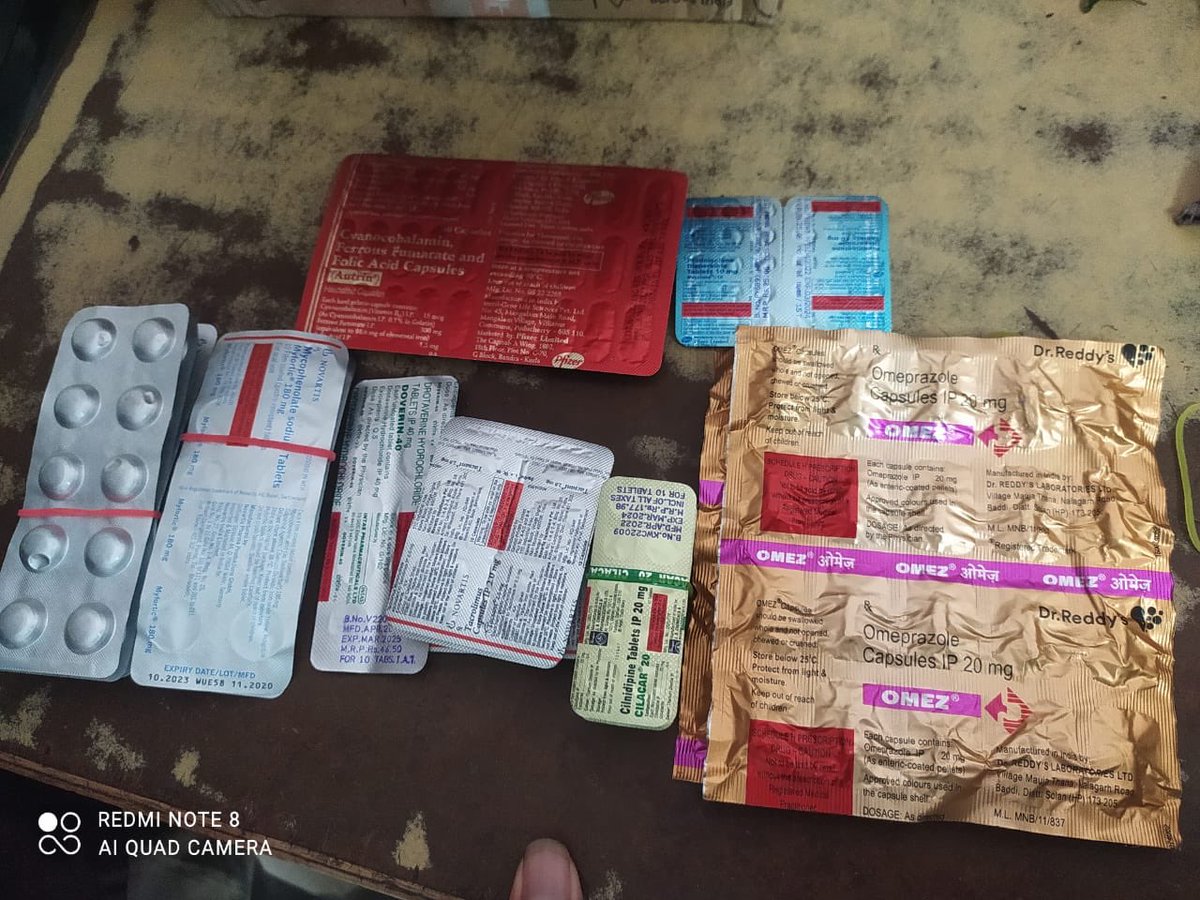 indiacares_2020's tweet photo. A vegetable seller from #Pune whose wife had undergone treatment for renal disease &amp; kidney transplant, on lifelong immunosuppression needed help with medicine.
Family would like to express their gratitude to #PromiseBank depositor @arunspatole for arranging medicine

#IndiaCares https://t.co/7wYDmeETHb