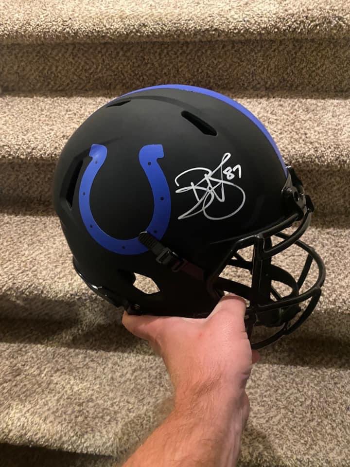 Signed Sports Jerseys and Memorabilia tweet media