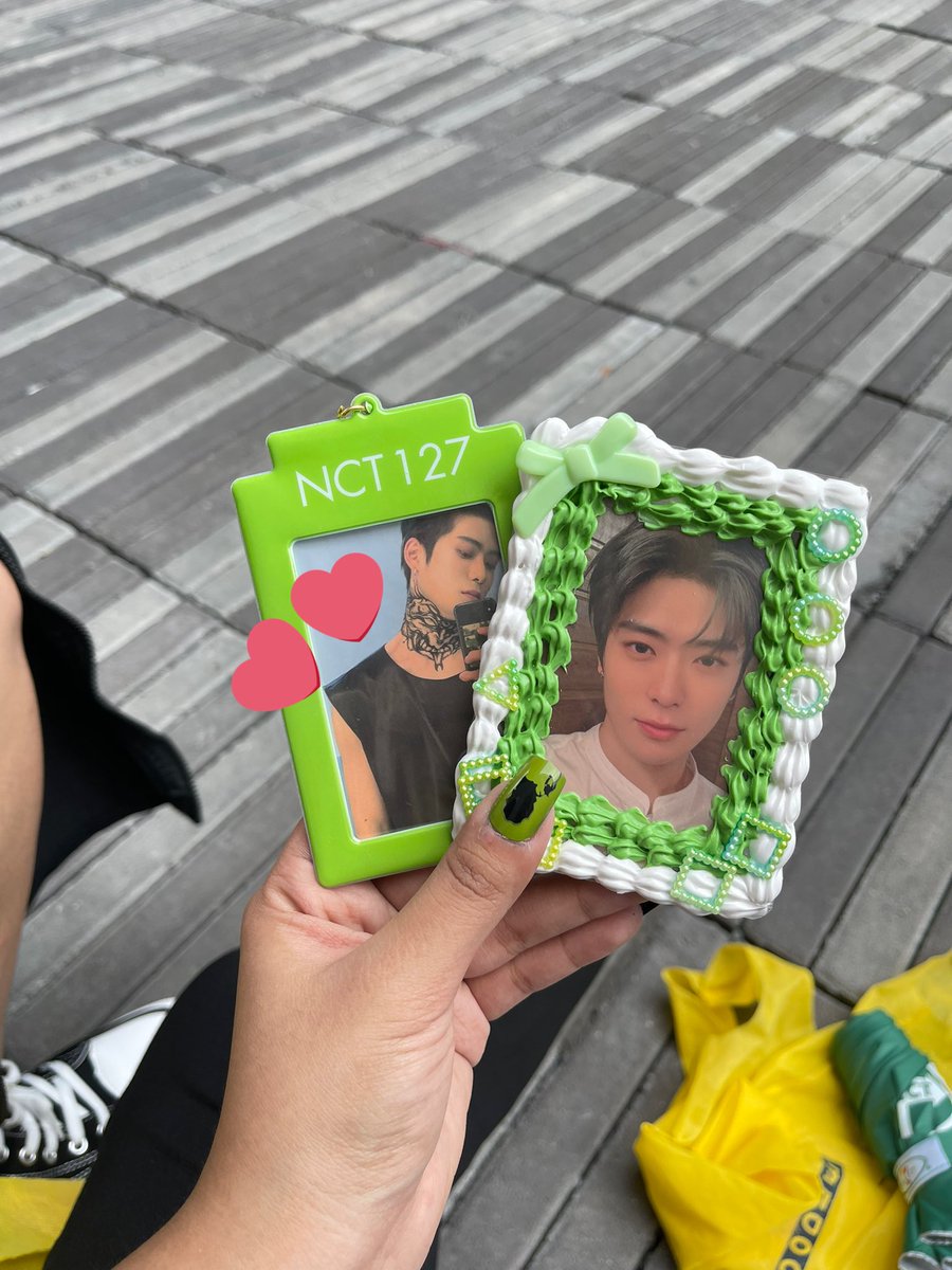 hutalovesme's tweet photo. HELP RT PLEASE

MY JAEHYUN TATTOO IS MISSING, AND I BOUGHT FOR ADOUND 2.5K 😭😭😭😭

We were at VIP Seated 202
I’ll give reward worth 500 PESOS kung sino man makakasuli ng Jaehyun tattoo ko, PLEASE! HELP 😭😭😭😭😭😭😭😭

#NCT127inManila #NCT127TheLinkinManila #thelinkinmanila https://t.co/AEawIz6diN