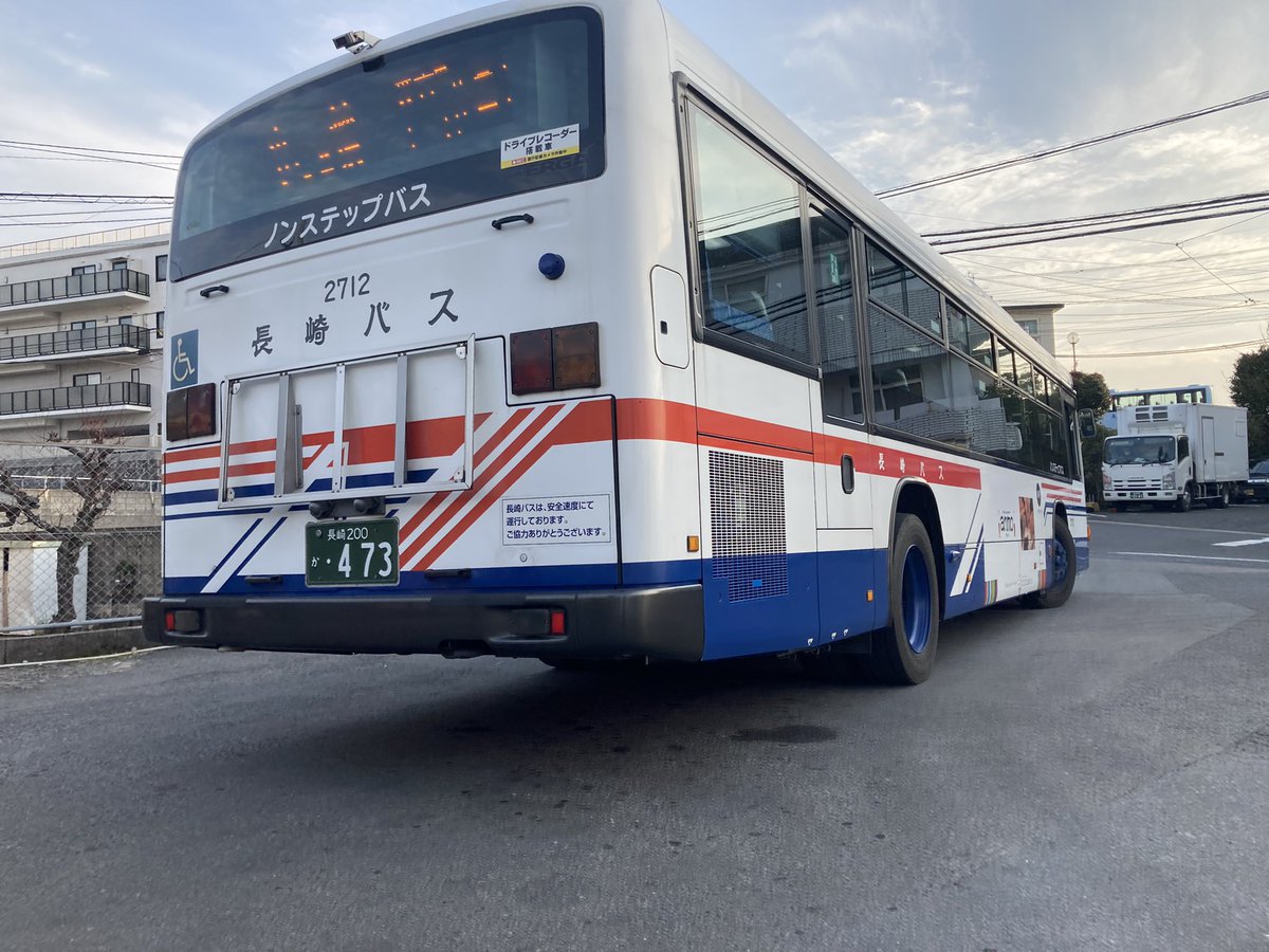 長崎バス2608号車、2712号車 この二台、どうも四速に入ってから異音が