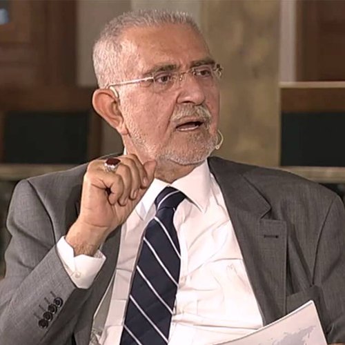 mstfdrcn1's tweet photo. Kelimelerin esrarına vâkıf bir gönül insanı Ömer hocamız irtihal eylemiştir. Rabbim rahmetiyle muamele eylesin.
#ömertuğrulinançer https://t.co/0jK17ogt3Y
