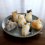 見てるだけで癒される!野良猫の集会をモチーフにした可愛すぎるおにぎり!