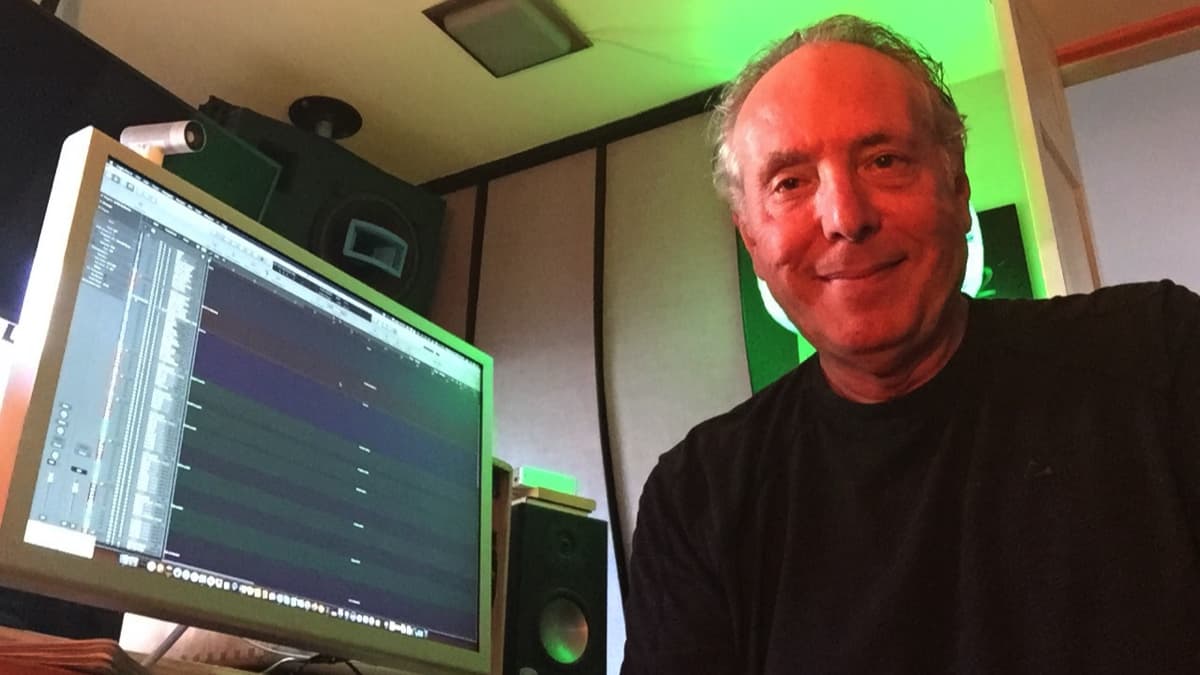 ICYMI -  Nick Batzdorf to Lead Content Production at #Synth and #Software is.gd/EsK0Tx #synthandsoftware #synthesizer