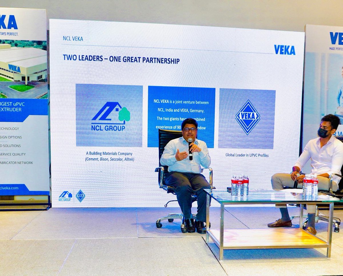 NaredcoH's tweet photo. On the occasion of Naredco Hyderabad’s monthly event chief city planner for #GHMC  Sri S. Devender reddy garu graced the event and presented about development works being done by GHMC in the Hyderabad City, also there has been an interesting Q&amp;A session with the Naredco Hyderabad https://t.co/X382Ix3krY