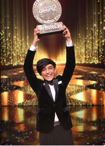 NischayVidhuuu's tweet photo. You have not only won #superstarsinger2 also won million of hearts😍💗🥳u are the best singer, hoping more achievement in future🤞🤞😌❣️
Congratulations🥳💗💖 #superfaiz
@Faiz_Officialz https://t.co/WIb8LU1exX