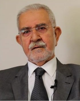 HNurArtiran's tweet photo. Cemâline de,celâline de hayran olduğumuz, çok aziz ve muhterem, gönüller mimarı, âşıklar sertâcı Ömer Tuğrul İnançer Hazretleri  Rahmet-i Rahmâna kavuştu.
Sanki kâinat sustu, alîmin ölümü âlemin ölümü sözü âşikâr oldu.
Mekânı cemâlullâh âlî ruhaniyetleri bizlerden hoşnut ola inş. https://t.co/NlnZyNHG8K