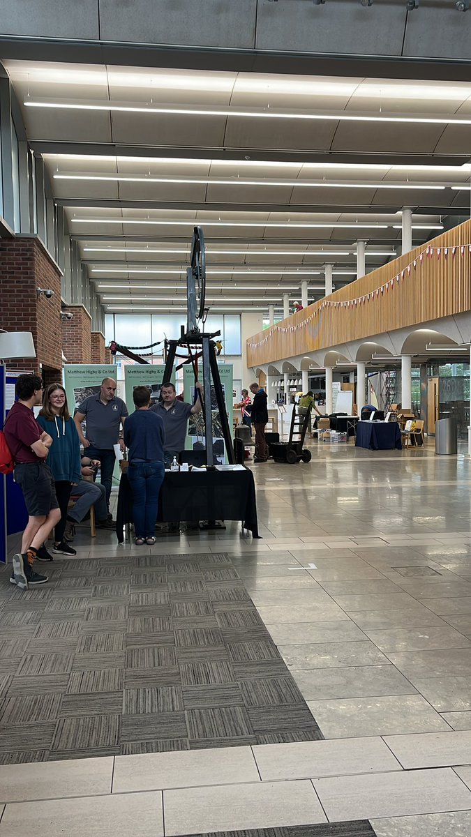 simbellsim's tweet image. A hive of industry :-) @ccringing