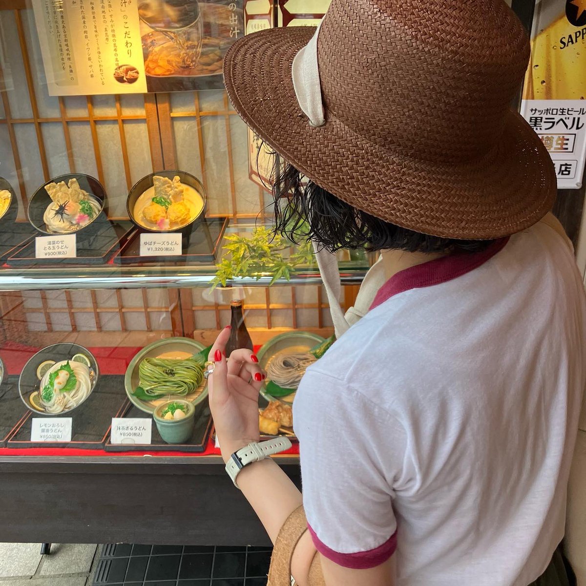 Q_Q_23's tweet photo. 先月の記念日と今月の記念日まとめて投稿📝
先月は嵐山にぶらり旅🍂
よーみたら服同じやしセーフってことで…笑
今月の記念日はのんびり肥後橋旅
うまいもん食うて良い記念日なった〜いつも有り難うね☺︎
#忘れていたわけでない https://t.co/dO5NOEkUDK