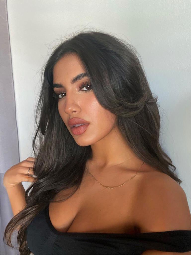 Leilahoneeey's tweet photo. This is one of my favourite pics 🥰 https://t.co/iotNZqwglN