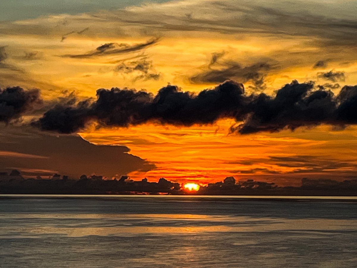 Rising sun is wishing you all a WONDERFUL SUNDAY