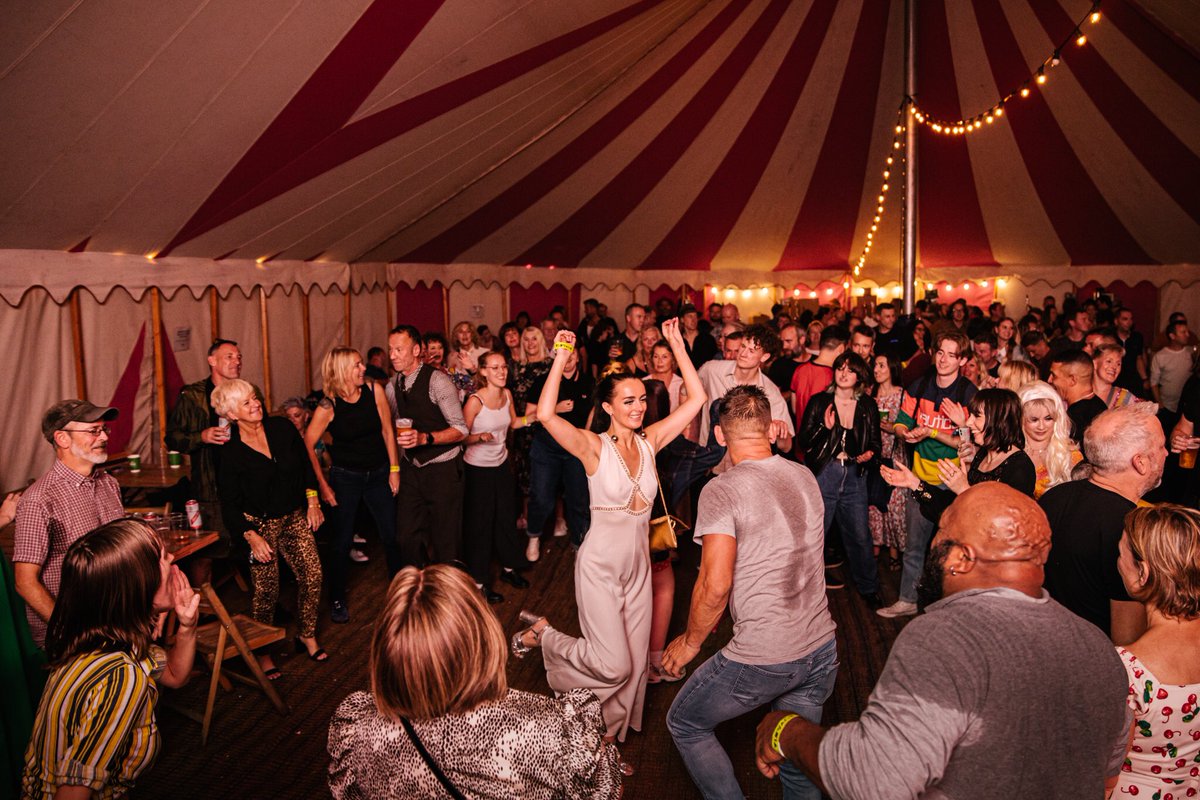 Mr_Dave_Haslam's tweet photo. Stunning night at the After Party for @TheVintageFest Including a spontaneous top quality dance-off halfway through the night. Excellent work Morecambe. Ace photo by https://t.co/CXw38SfkLJ Pure joy. https://t.co/gICPc4t42g
