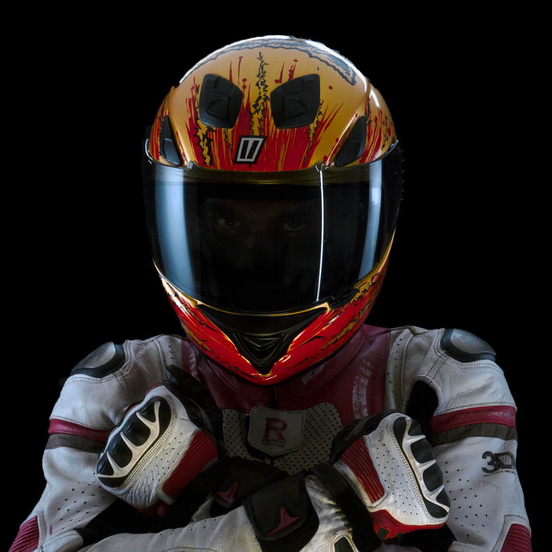 XpressMobility's tweet photo. Mumbai-based start-up #Tiivra enters the premium helmet segment. Launches 6 composite-fibre based helmets at Rs 15,000; will launch carbon fibre and kelvar helmets too. Find out how its differentiation and future growth plans https://t.co/bucZXNCZoP https://t.co/Nz1wr3wVBv