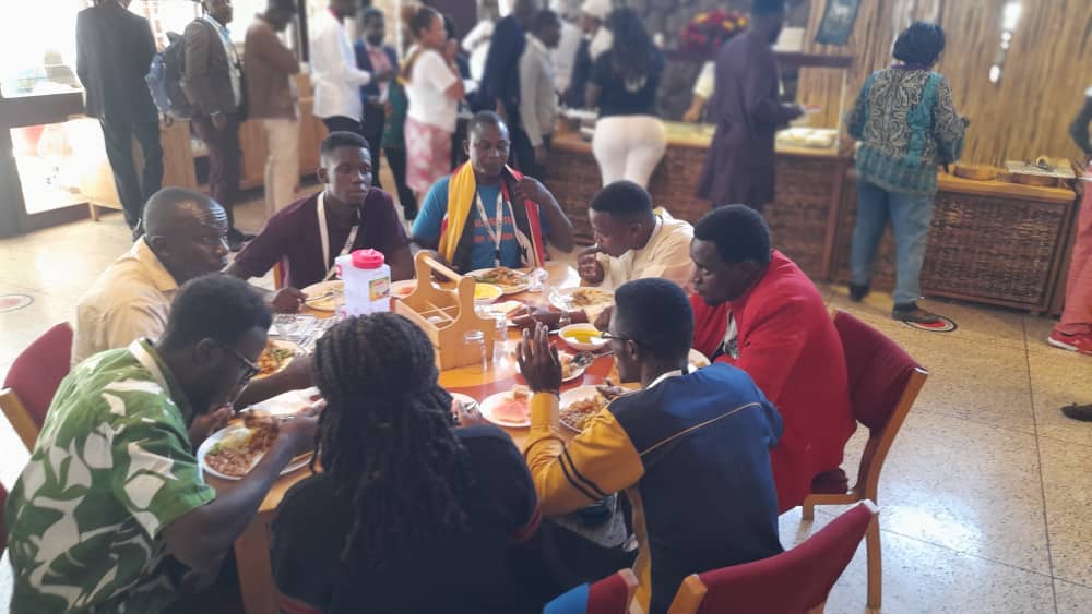 FreedomMove_Ug's tweet photo. Yesterday, our members that represented in the #AMMA2022 had a detailed discussion with the members on the lessons learnt. These informed areas to construct & deconstruct in our role towards the liberation of #Uganda & the region. Revolutionary appreciation to @AfricansRising.✊ https://t.co/j8W0KahOSB