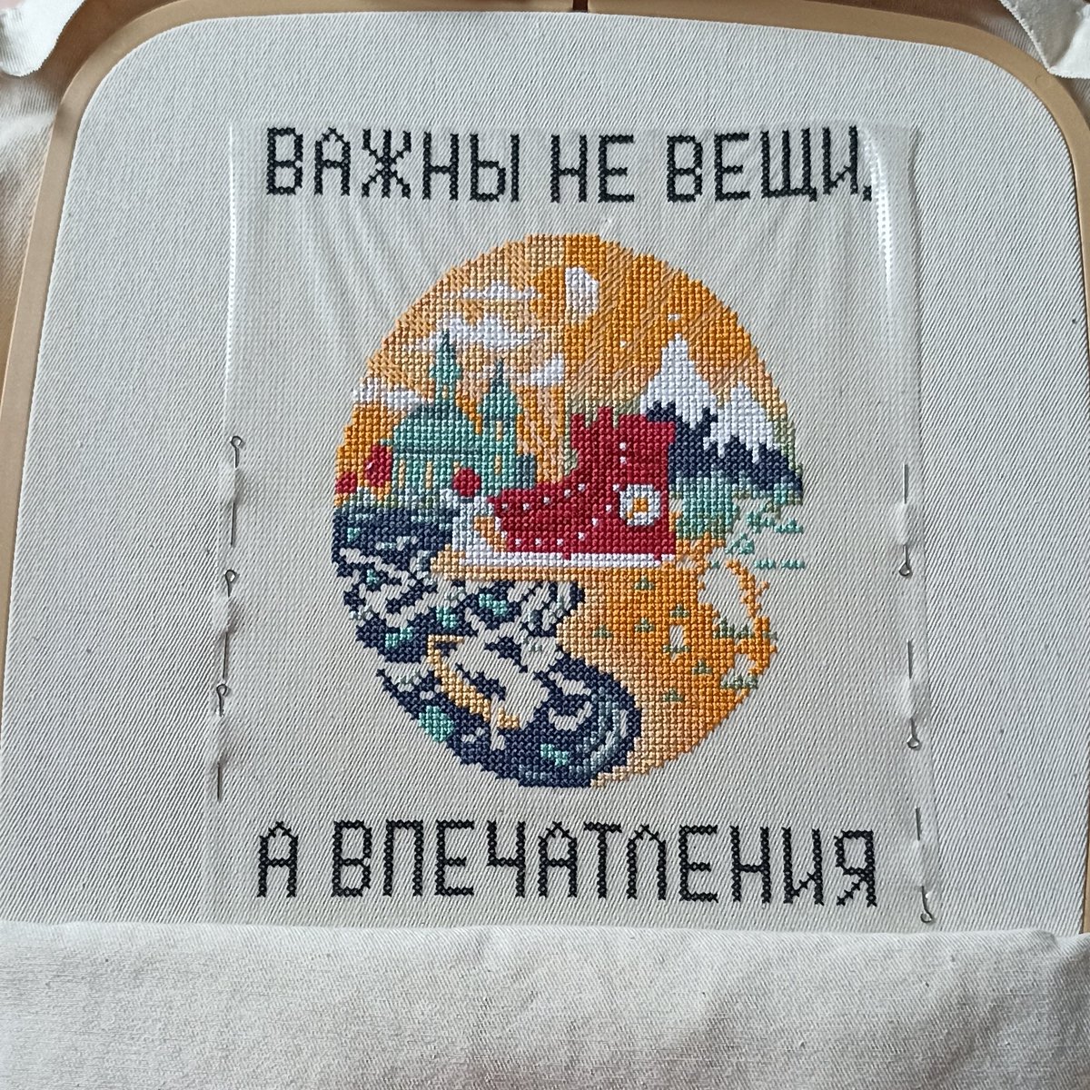 akira_ksenia's tweet image. 3.09.2022➡️4.09.2022
+#1ниточка #1thread
#вышивка #вышивкакрестиком #вышивкакрестом #вышивкадлядуши #рукоделие #crossstitch #cross_stitch #Embroidery #handmade  #xstitch #刺繍 #クロスステッチ #刺绣