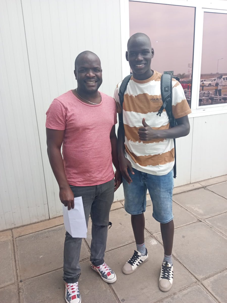 FutureStarsFoo5's tweet photo. We would like to take this opportunity to thank the management, coaches and players of @RainbowFCKenya_ for their support to James Isaac. We don't forget @GeneralAtulo &amp; @akachfab for their individual help. May God grant you all good life full of blessings ❤️🙏
#FSFA #Rainbowfc https://t.co/5fZvNhkZwf