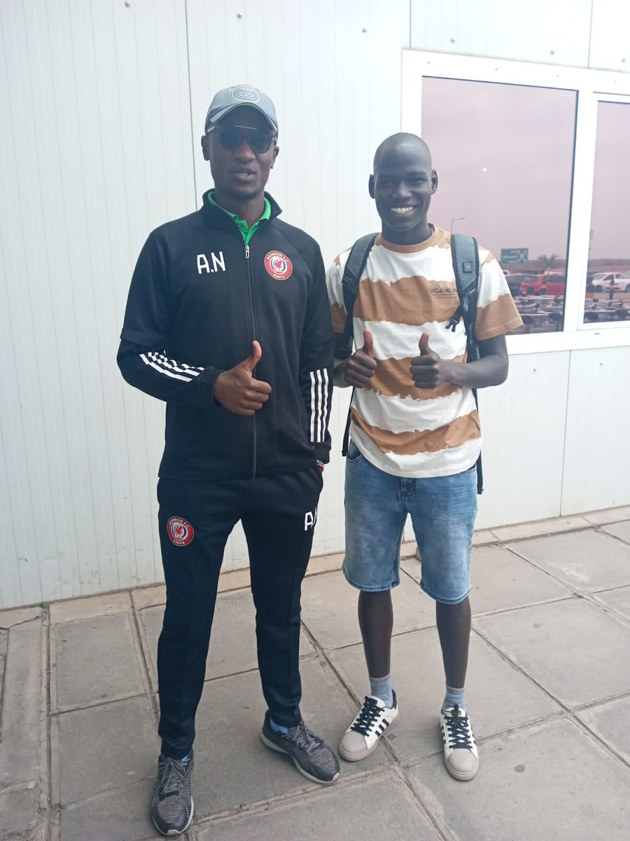FutureStarsFoo5's tweet photo. We would like to take this opportunity to thank the management, coaches and players of @RainbowFCKenya_ for their support to James Isaac. We don't forget @GeneralAtulo &amp; @akachfab for their individual help. May God grant you all good life full of blessings ❤️🙏
#FSFA #Rainbowfc https://t.co/5fZvNhkZwf