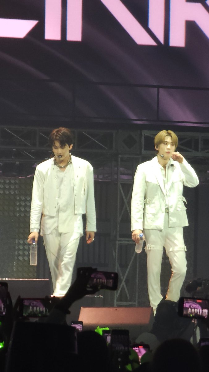 MARK POGI 

cr: dalbitten
