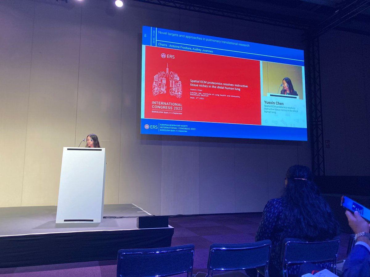 First conference presentation ✅ Feeling so humbled to present our #SpatialProteomics project at #ERS2022 ☺️
Best thanks to @Mkg_Lehmann for the pic and @schniering_j @niklasjlang @KapellosTS @IliasAngelidis @SchillerLab for emotional support 🥰