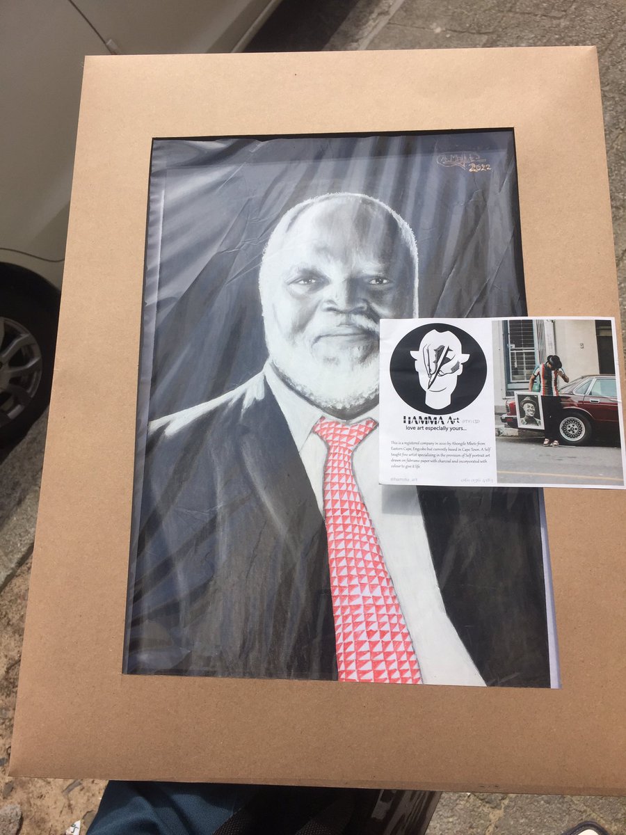 Hamma_art's tweet image. No matter where you are, personalize your living space with your own portrait art or gift a friend.. HAMMA Art 🎁

#Ramaphosamustgo xi and putin takealot #Gogoskhotheni