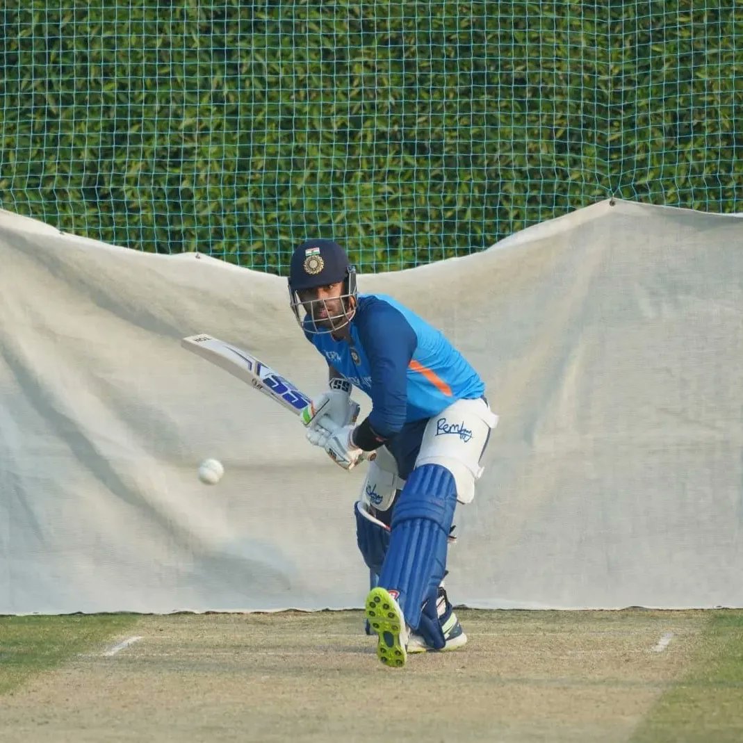 Formahelmets's tweet photo. Always a high stakes game vs ๐ต๐ฐ
Wishing our boys all the luck. ๐
.
๐ท - Indian Cricket Team
.
#indvpak #asiacup2022 #rishabhpant #sky #suryakumaryadav #ravibishnoi #cricket #formahelmets ๐ช #cricketmatch https://t.co/BmcGiOQ111