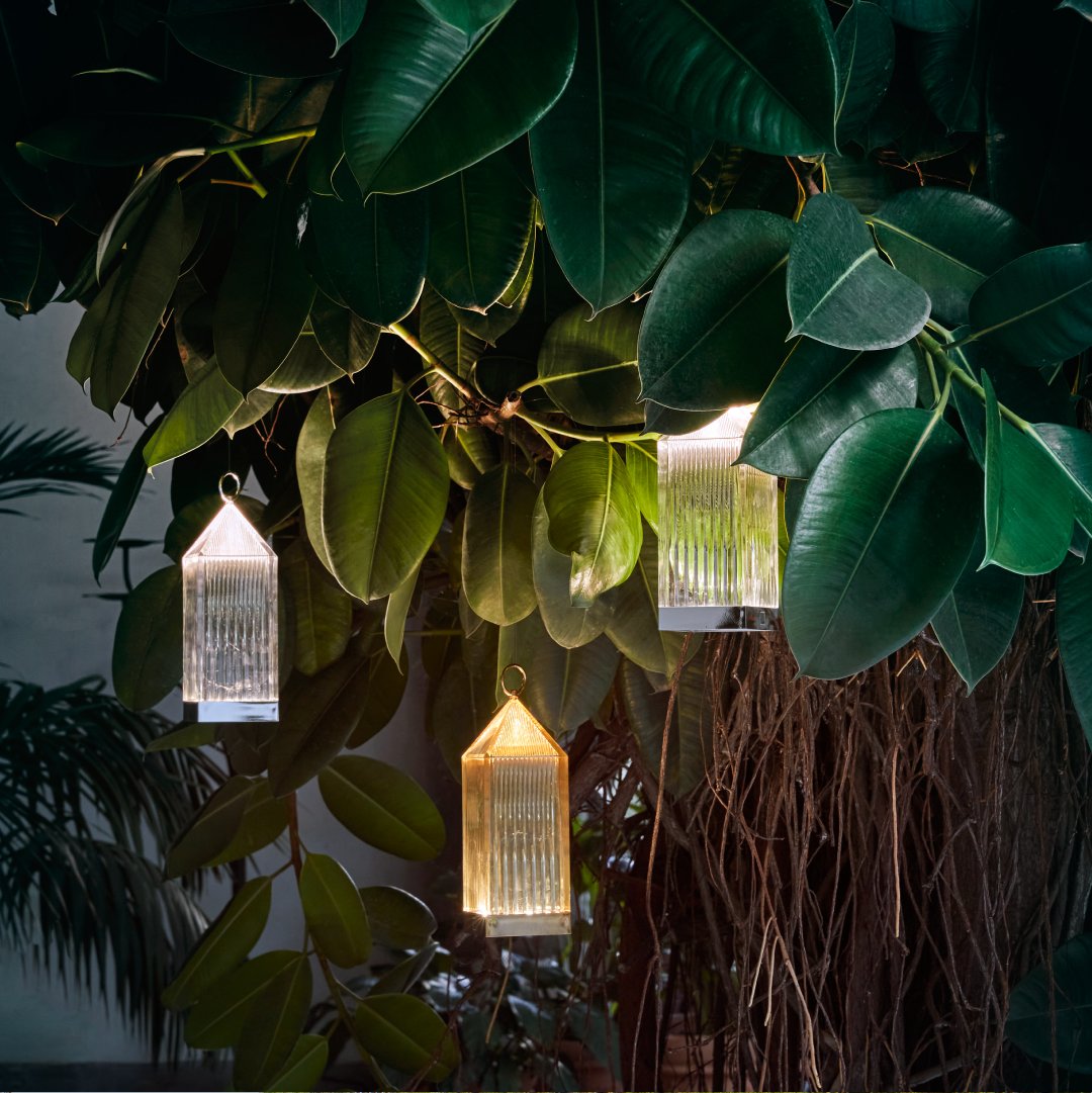 Refined reflections and brightness to illuminate the most particular gardens of Italian villas with rechargeable and wireless Lantern design @fabionovembre. #Kartell #kartelllovestheplanet #kartellwander