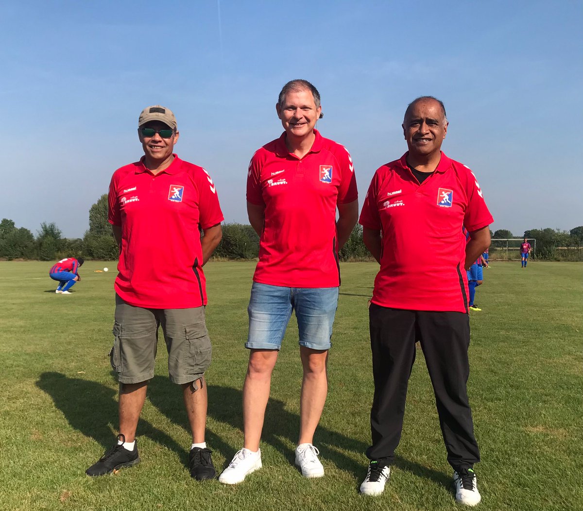 Begeleiding sc Doesburg 4 voorzien van nieuwe outfit. #sc_doesburg