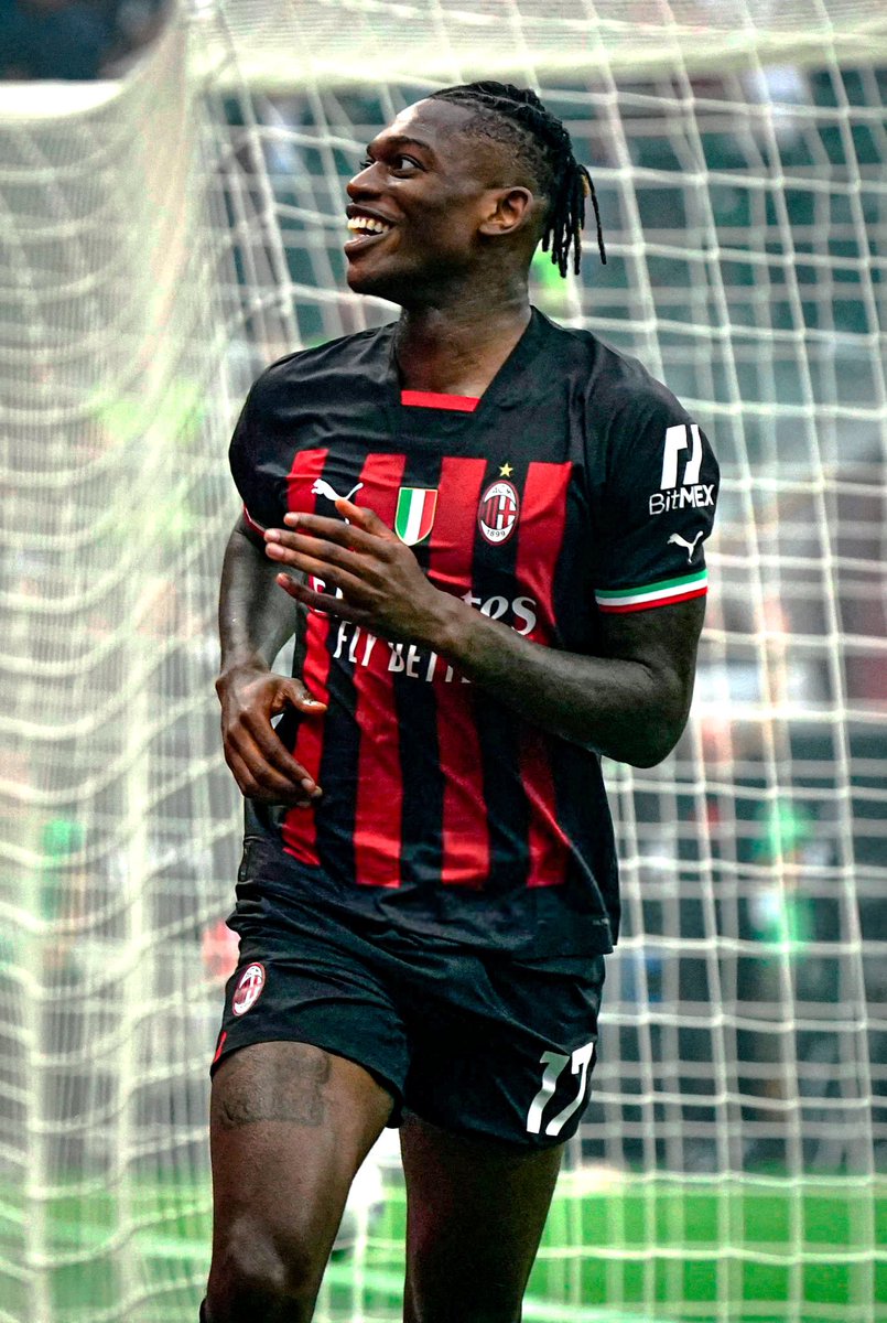 AC Forza Milan 1️⃣9️⃣🇮🇹🏆 tweet media