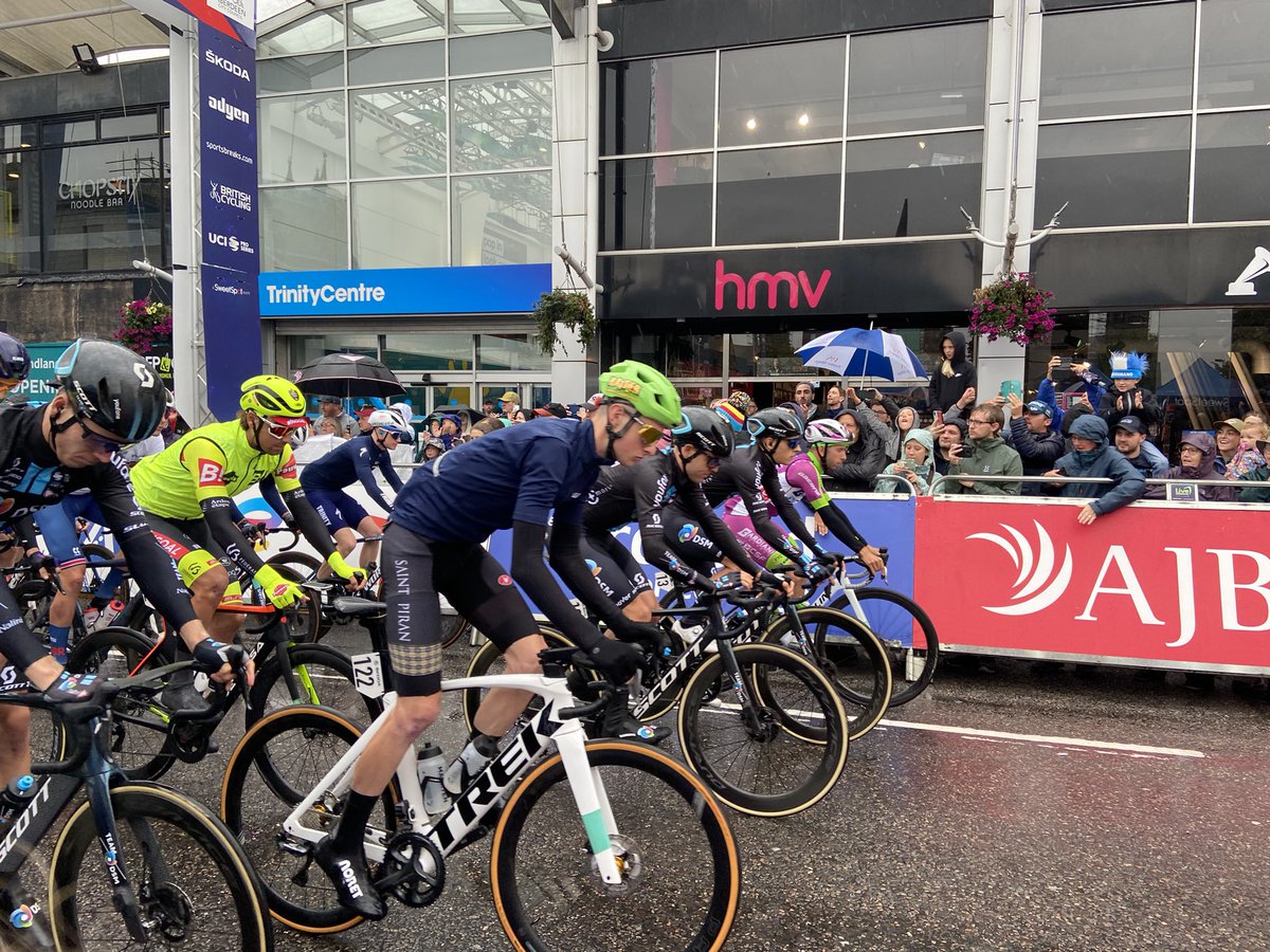 Huge excitement in #Aberdeen and the #NorthEast as @TourofBritain prepares to launch! Fantastic occasion!