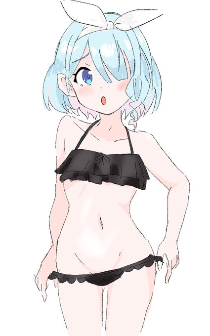 #ブルアカ
アロナなんだその水着はちょっとこっちに来なさい 