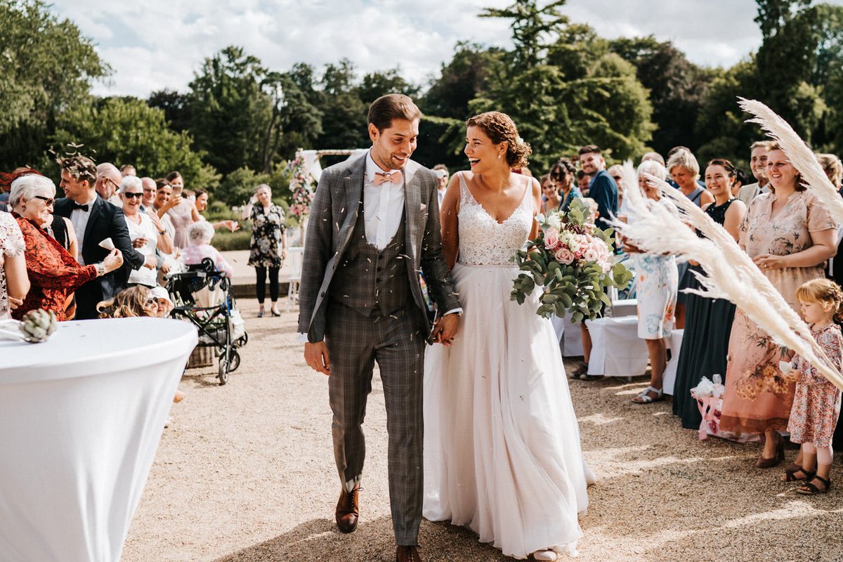 liltontitaaa's tweet photo. lieber sterbe ich als so zu heiraten https://t.co/ienQmpf5Uj
