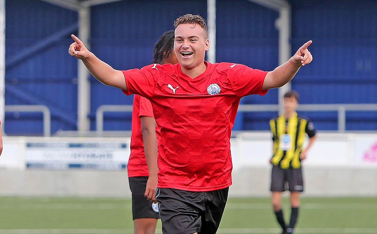 Billericay Town FC Hub tweet media