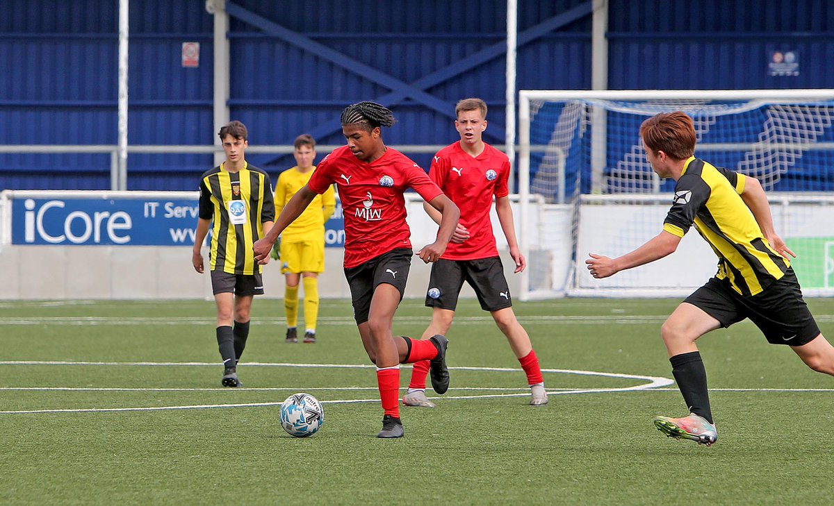 Billericay Town FC Hub tweet media
