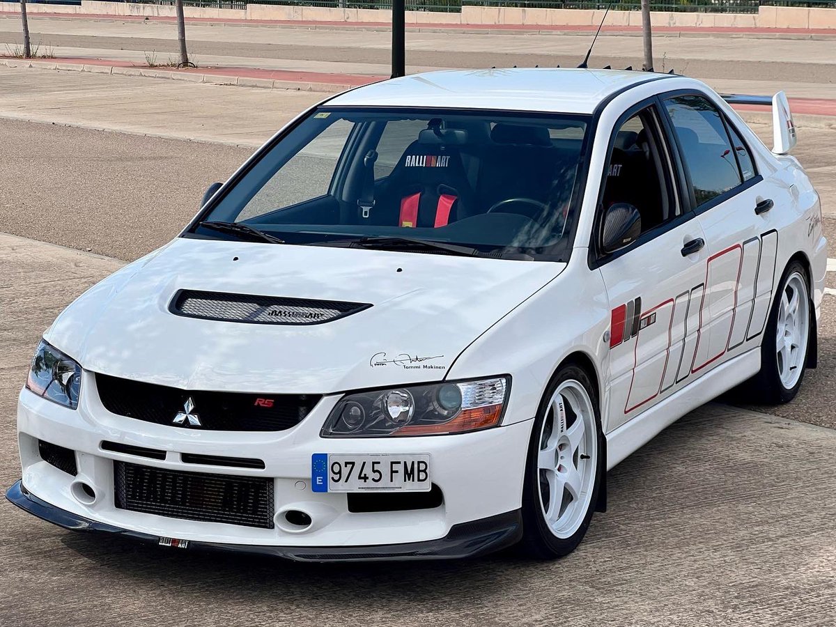 evolutionIXRS's tweet photo. Mitsubishi lancer Evolution IXRS Ralliart !! https://t.co/m3ucJchkLA