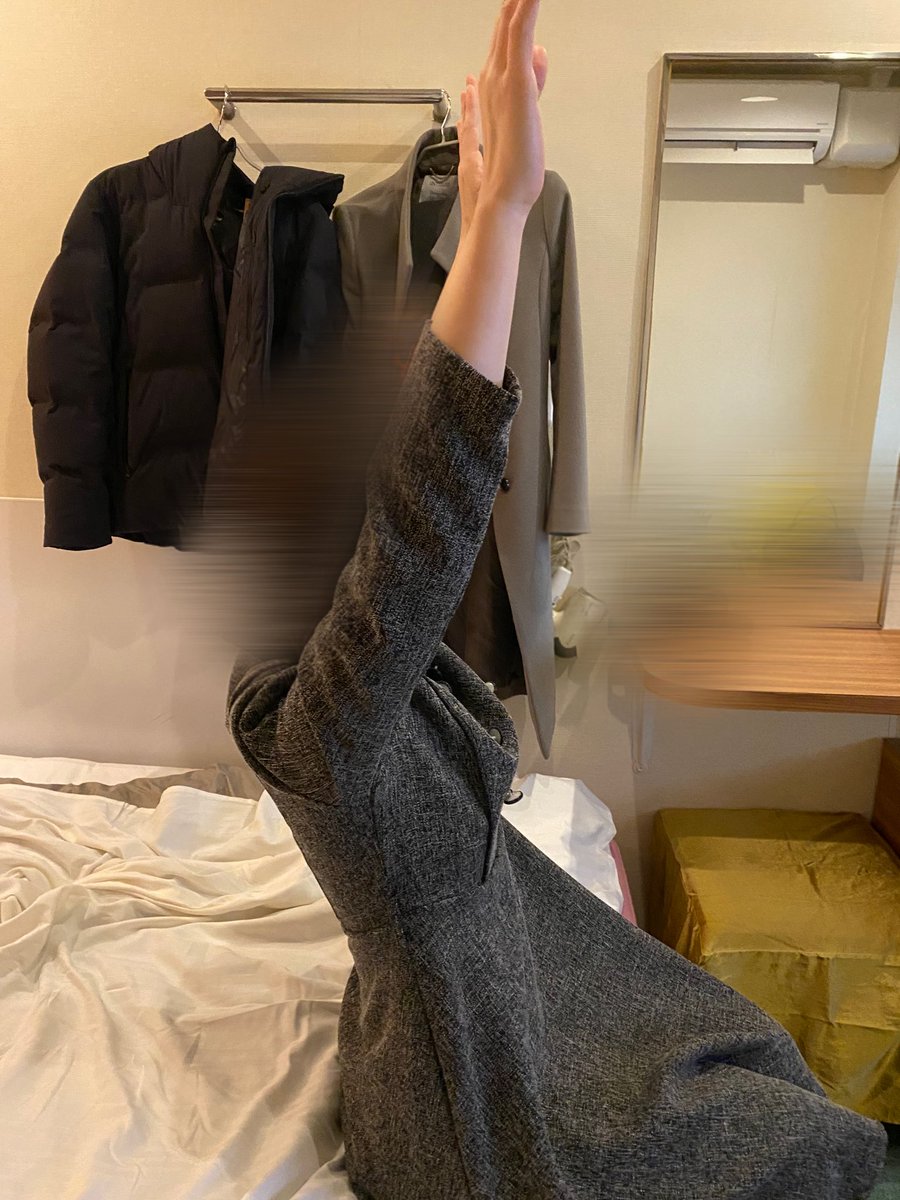 keisuke_0325's tweet photo. 年末に性癖マッチンでお会いした
女性とのホテルでの
ビフォーアフター写真🙆‍♂️

肩が上がらない、首が回らなくて痛い
とのことだったので
性感マッサージではなく
しっかりとした健全リハビリをしました😌
＃性癖マッチン
@yamada_hona 

※撮影、掲載許可頂いています
※載せ直し https://t.co/VwH4dj1PeT