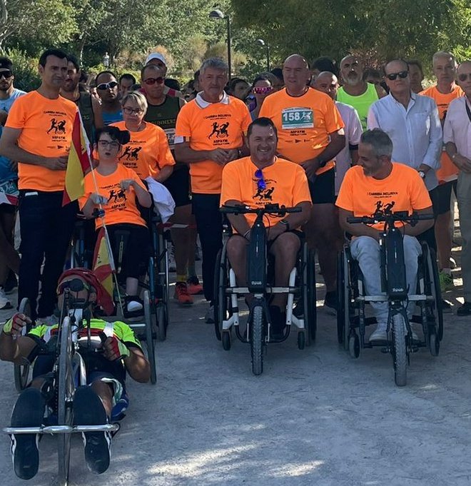 JairoFSIE's tweet photo. @fsiecl participa en la I Carrera Inclusiva por la Lesión Medular organizada por @Aspaym_CyL #discapacidad #dependencia @flm_medular #fsie @Dip_Va @jcyl #arroyo @DavidEsteban_R @FSardon69 @NTremino https://t.co/zxS9KZuB8E