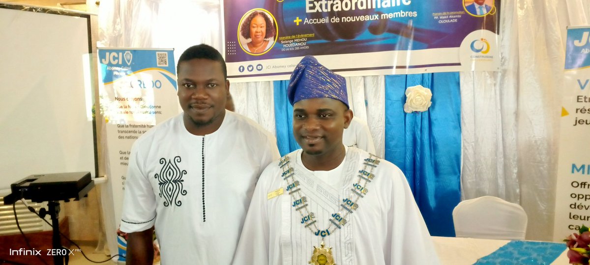 DenonDr's tweet photo. Samedi 03 septembre 2022, la JCI Abomey Calavi Pioneer vient d'accueillir 16 nouveaux membres dans la famille portant l'effectif de cette année à 35.
Bravo au Président Rufin Adoko et son équipe.
Parrain du mandat 2022, je suis fier des résultats exceptionnels ! https://t.co/v2E8Fbhi8b
