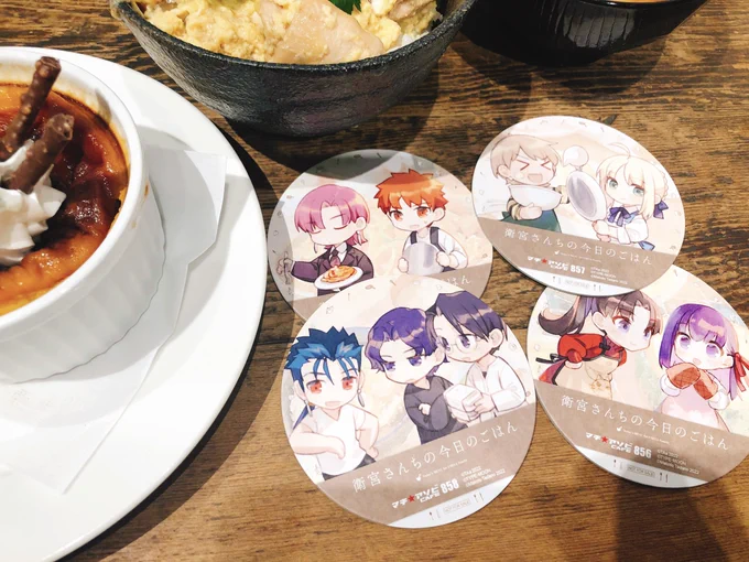 魔人に同行してえみやごはんコラボカフェ行ってきた!マチアソビカフェ久々〜〜カボチャプリン美味しかったしボリュームも凄かった一成(魔人の推し)が目の前に飾られてる席で良かったね… 