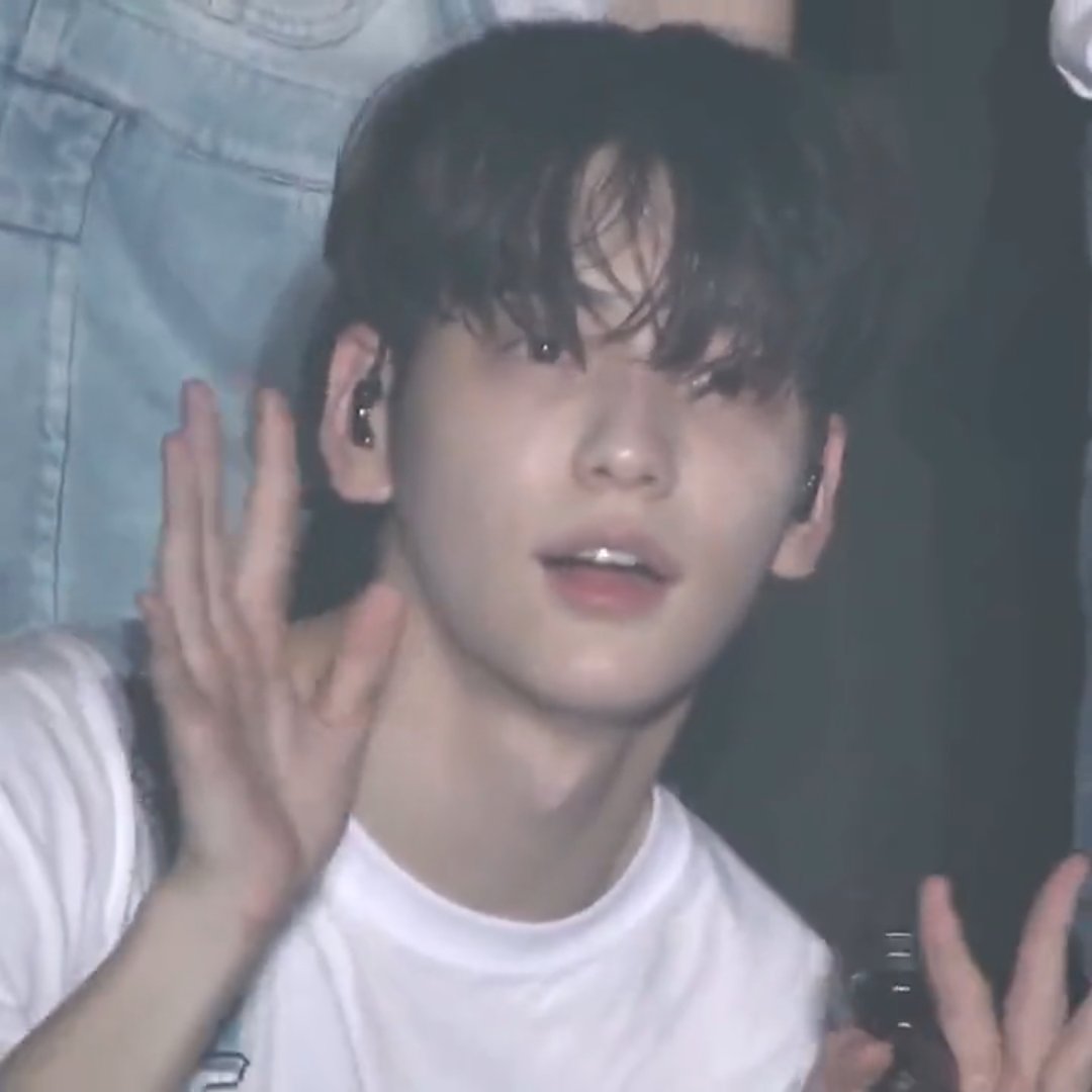 hourly soobin tweet media