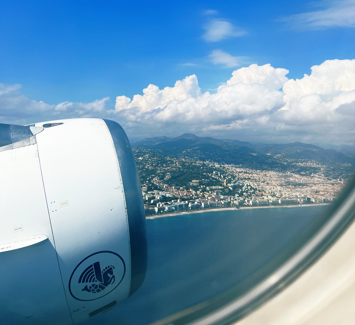 smartlang's tweet image. Back to @VilledeNice 🌴 with @AirFranceFR 🌊 ✈️ #avgeeks