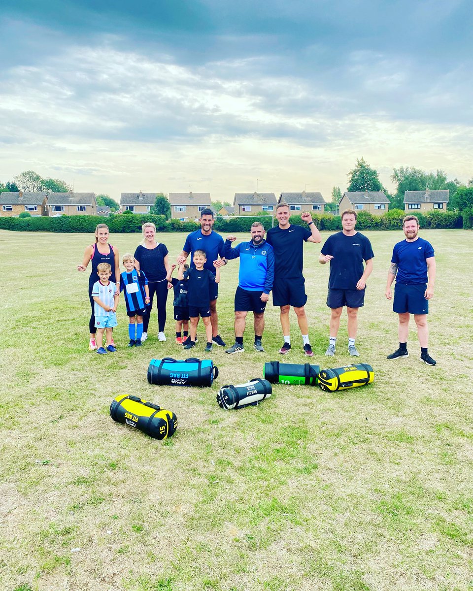 Great sandbag session this morning. Finished off with some burpee bowling 🎳. Really good effort from everyone. Special thanks to ex Posh, Leyton Orient and Rushden &amp; Diamonds legend Garry Butterworth, for running the kids crèche!