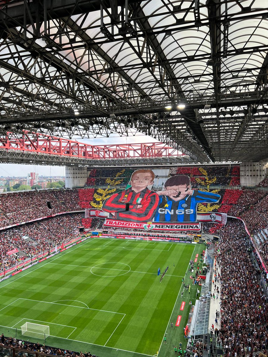 AC Forza Milan 1️⃣9️⃣🇮🇹🏆 tweet media