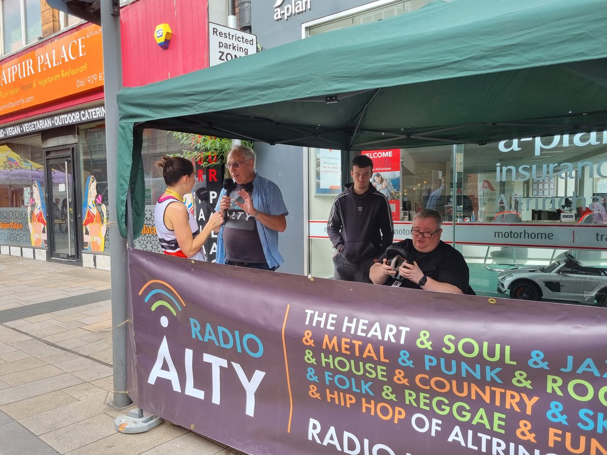 ... and the runners return <a href="/RunThroughUK/">RunThrough</a> #Altrincham 10k 

Great to catch up with  <a href="/RadioAlty/">Radio Alty</a> <a href="/Stephen_Woods/">Stephen Carlton-Woods</a> <a href="/kengarrity/">Kenneth Garrity</a> <a href="/AltyAirCadets/">145 Squadron RAF Air Cadets</a> and the Orange  Theory team supporting the day.