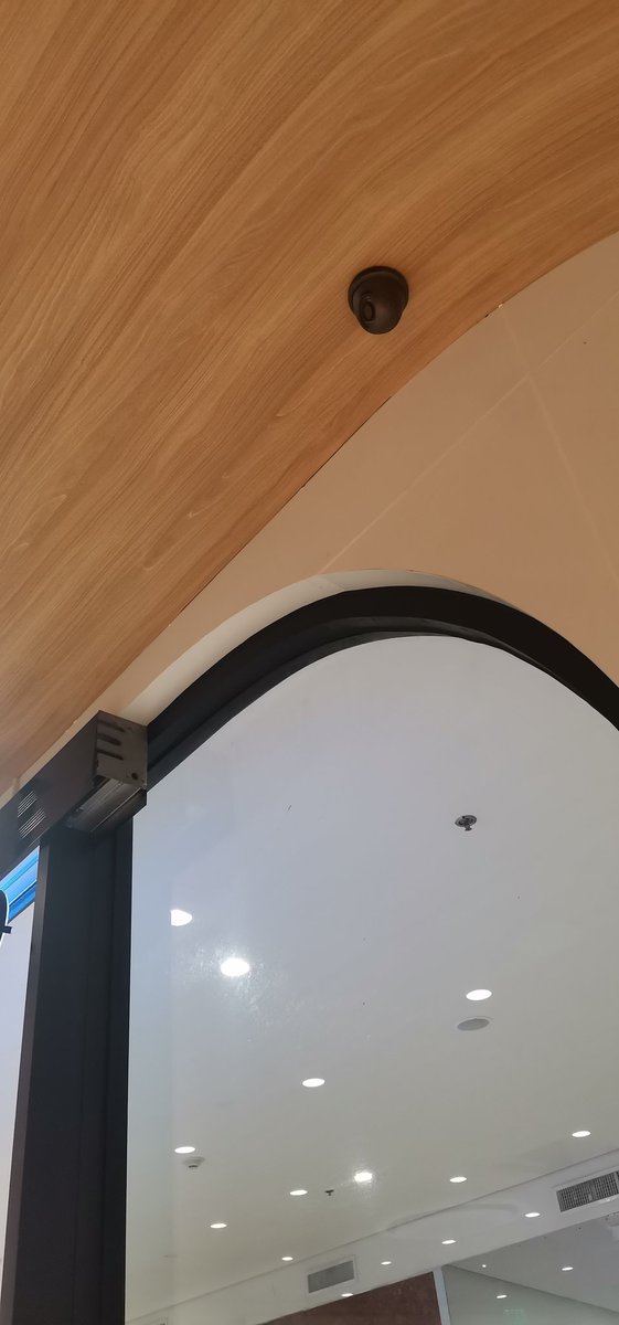 imikantonio's tweet photo. I have been watching porn clips sa Twitter, then I noticed this. Shet. 😅 https://t.co/rQnXderWWA