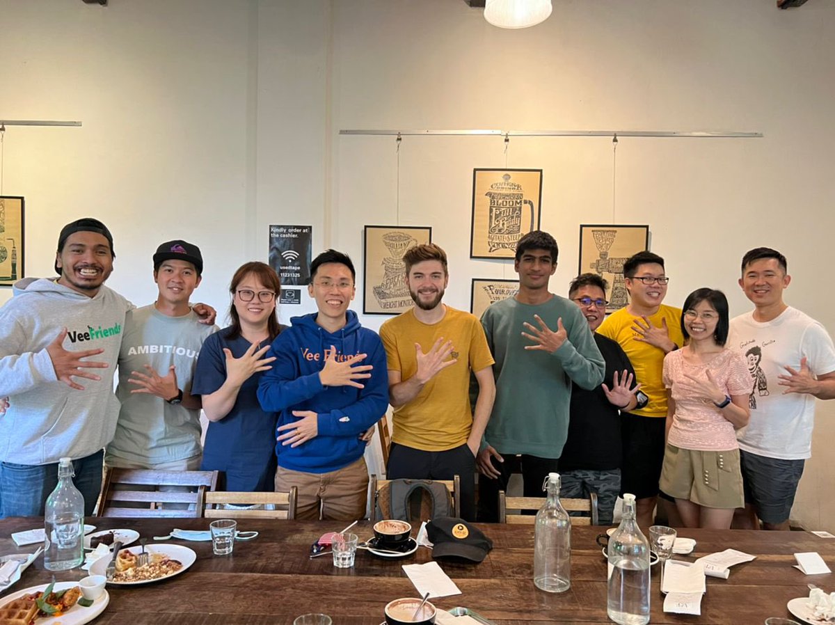 weecentlai's tweet photo. The @veefriends Malaysia 🇲🇾 gang!! So great to have meaningful and fun conversations with the fam, and VF UNO is actually very fun!! and thank you @garyvee feeling grateful for the friends we made!! @azmirzed @arifin_rendie @Alwin_gc @azibbie @JelliesUniverse @karsumwong https://t.co/o7dKBBY6ZU