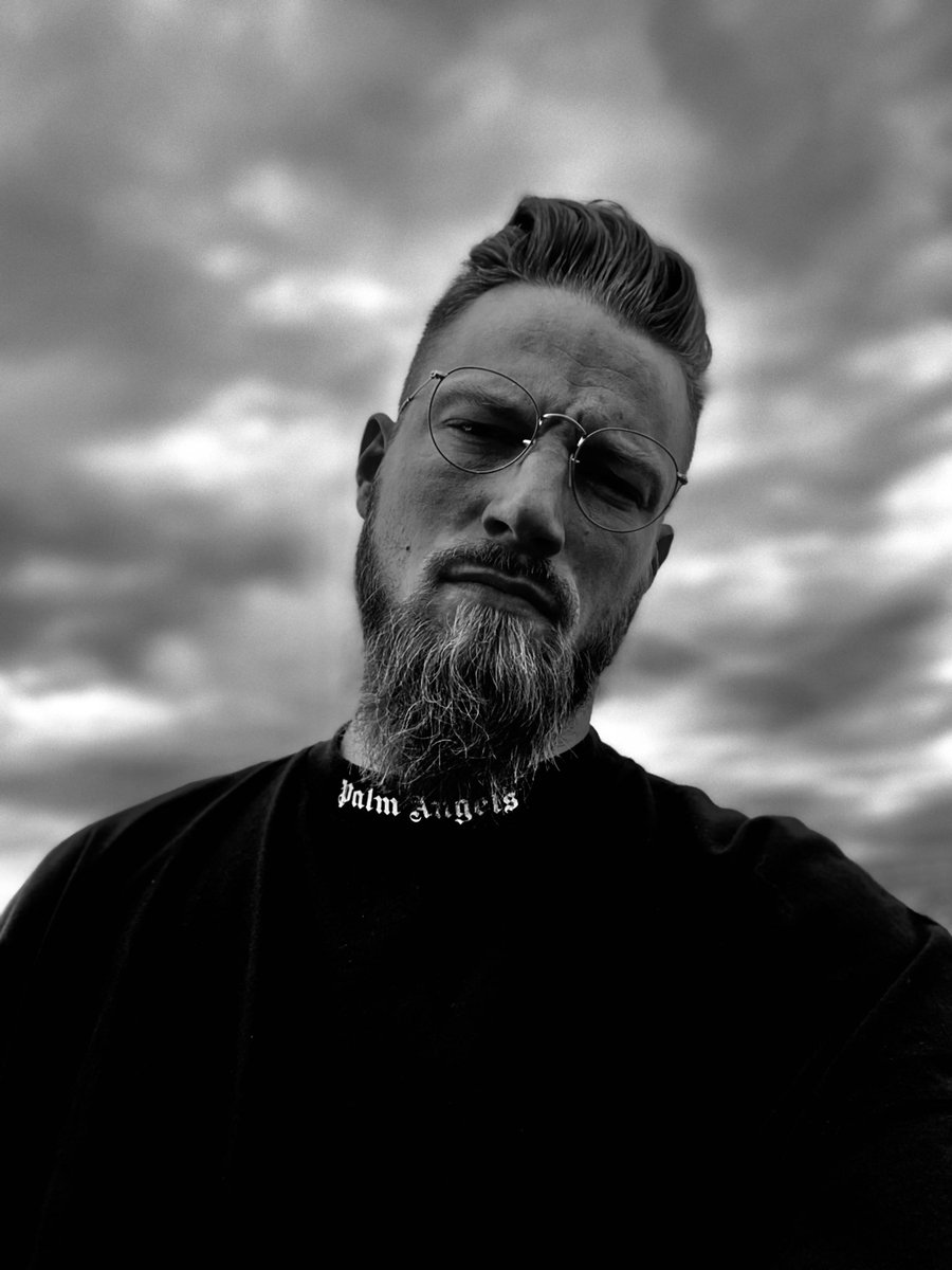 Thanateezy tweet media