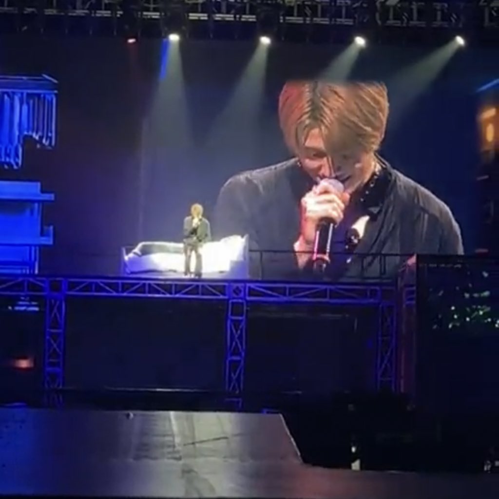 อัลบั้ม 102+ ภาพพื้นหลัง คอนเสิร์ต ตลก คมชัด