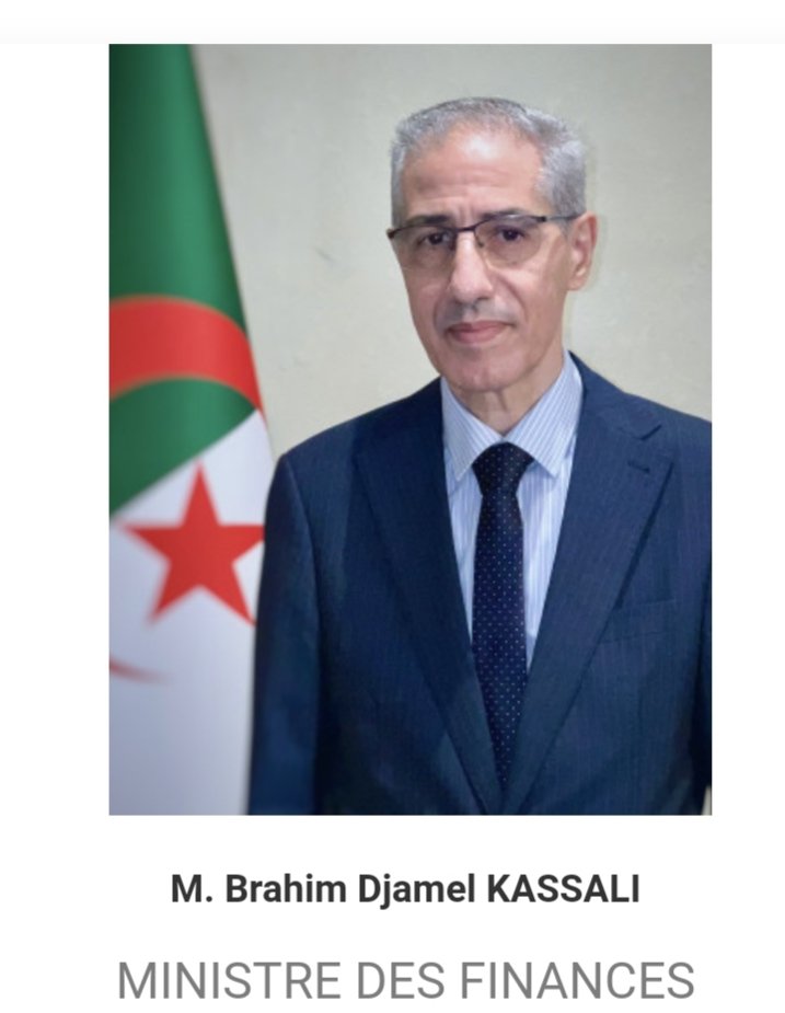 DZBusinessToday's tweet photo. | #FinancesDZ
@bankofalgeria un site internet avec des informations datées sans mises à jours récentes ..
#IDE
#Investissements ...❓
❗Qu en pense le @MFinance_dz
#Algerie #Algeria #Alger #الجزائر https://t.co/fssYAzhp04