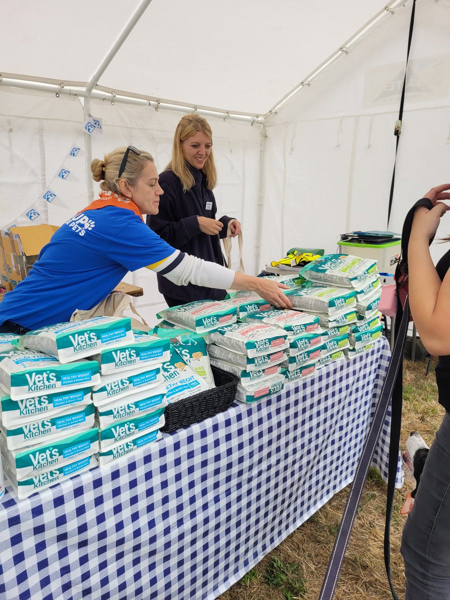 Goody bags for our returning walkers!

Thank you to <a href="/Vets_Kitchen/">Vet's Kitchen</a> for your donations.