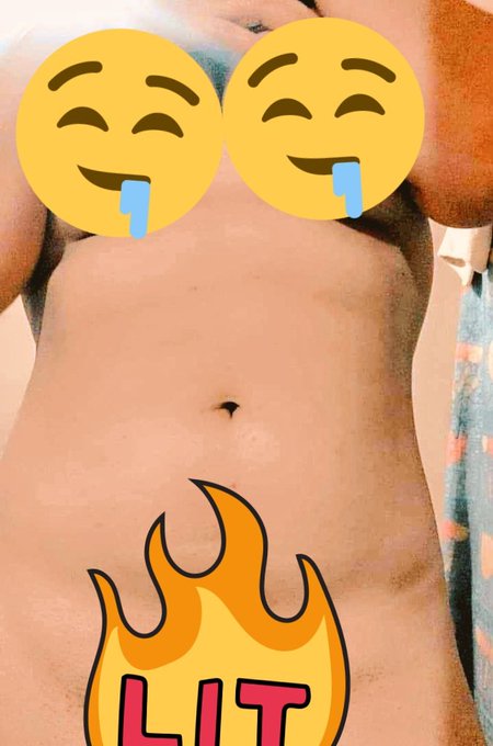 Hola estoy solita en mi cuarto me acompa&ntilde;as en mi onlyfans 🔥 🥵para jugar🔥🥵 Suscritores nuevos resiven